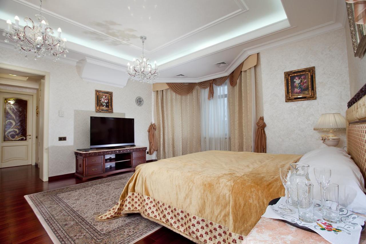 Bortnichi House Hotel เคียฟ ภายนอก รูปภาพ
